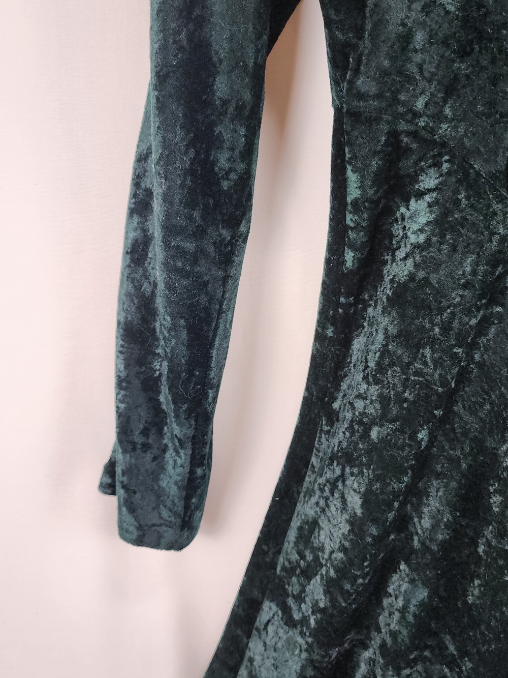 Deep Green Velvet Scoop Neck Fit & Flare Dress - Picture 3 of 7